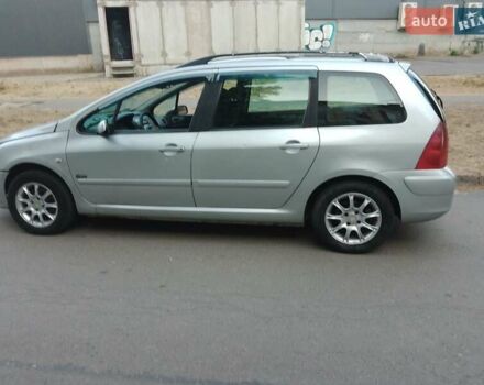 Пежо 307, объемом двигателя 2 л и пробегом 354 тыс. км за 3250 $, фото 3 на Automoto.ua