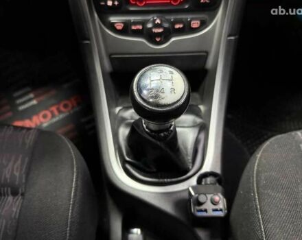 Пежо 307, объемом двигателя 1.6 л и пробегом 266 тыс. км за 3190 $, фото 22 на Automoto.ua