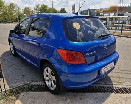 Пежо 307, объемом двигателя 2 л и пробегом 81 тыс. км за 6499 $, фото 3 на Automoto.ua