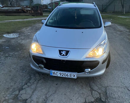 Пежо 307, объемом двигателя 1.56 л и пробегом 236 тыс. км за 5000 $, фото 3 на Automoto.ua