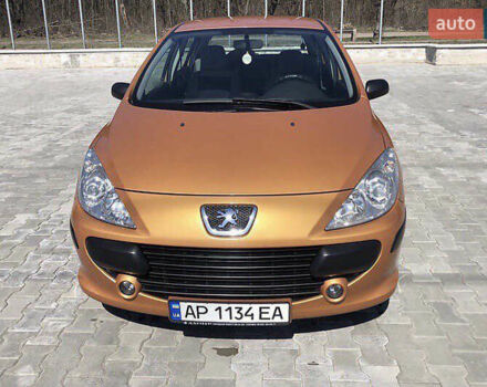Пежо 307 2006 в Запорожье на Automoto.ua Пежо 307, объемом двигателя 1.4 л и пробегом 135 тыс. км за 4850 $, фото 1 на Automoto.ua