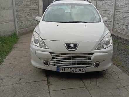 Пежо 307, объемом двигателя 1.6 л и пробегом 454 тыс. км за 3700 $, фото 1 на Automoto.ua