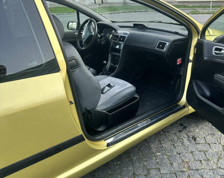Жовтий Пежо 307, об'ємом двигуна 1.59 л та пробігом 292 тис. км за 2800 $, фото 12 на Automoto.ua