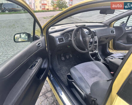 Жовтий Пежо 307, об'ємом двигуна 1.59 л та пробігом 292 тис. км за 2800 $, фото 15 на Automoto.ua