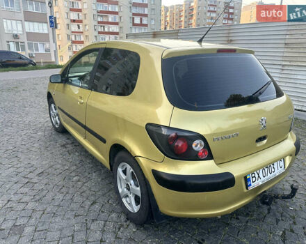 Жовтий Пежо 307, об'ємом двигуна 1.59 л та пробігом 292 тис. км за 2800 $, фото 5 на Automoto.ua