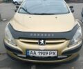 Желтый Пежо 307, объемом двигателя 1.6 л и пробегом 395 тыс. км за 2500 $, фото 1 на Automoto.ua