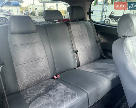 Жовтий Пежо 307, об'ємом двигуна 1.59 л та пробігом 292 тис. км за 2800 $, фото 7 на Automoto.ua