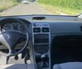 Жовтий Пежо 307, об'ємом двигуна 1.4 л та пробігом 241 тис. км за 2600 $, фото 4 на Automoto.ua