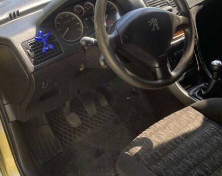 Жовтий Пежо 307, об'ємом двигуна 1.6 л та пробігом 507 тис. км за 3300 $, фото 6 на Automoto.ua