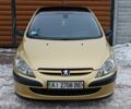 Желтый Пежо 307, объемом двигателя 1.6 л и пробегом 300 тыс. км за 3000 $, фото 2 на Automoto.ua