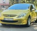 Желтый Пежо 307, объемом двигателя 1.6 л и пробегом 260 тыс. км за 4000 $, фото 3 на Automoto.ua