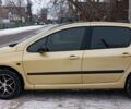 Желтый Пежо 307, объемом двигателя 1.6 л и пробегом 300 тыс. км за 3000 $, фото 6 на Automoto.ua