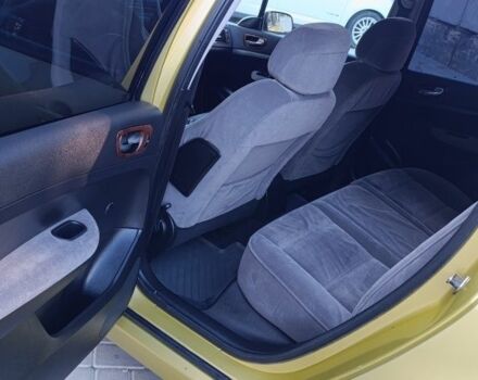 Жовтий Пежо 307, об'ємом двигуна 1.6 л та пробігом 260 тис. км за 3700 $, фото 8 на Automoto.ua