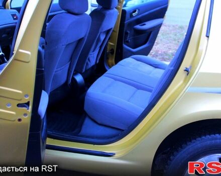 Жовтий Пежо 307, об'ємом двигуна 1.6 л та пробігом 267 тис. км за 3300 $, фото 9 на Automoto.ua