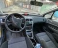 Желтый Пежо 307, объемом двигателя 2 л и пробегом 334 тыс. км за 3700 $, фото 4 на Automoto.ua