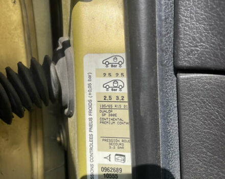 Жовтий Пежо 307, об'ємом двигуна 2 л та пробігом 210 тис. км за 3000 $, фото 11 на Automoto.ua