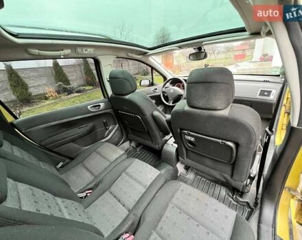 Желтый Пежо 307, объемом двигателя 1.6 л и пробегом 204 тыс. км за 3950 $, фото 6 на Automoto.ua