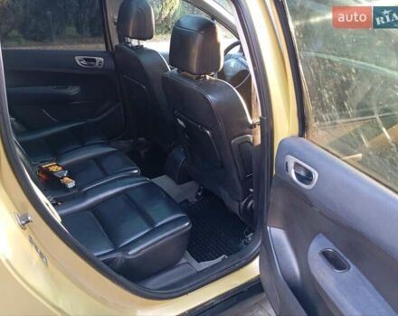 Жовтий Пежо 307, об'ємом двигуна 1.97 л та пробігом 382 тис. км за 2900 $, фото 11 на Automoto.ua