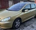 Желтый Пежо 307, объемом двигателя 2 л и пробегом 334 тыс. км за 3700 $, фото 7 на Automoto.ua