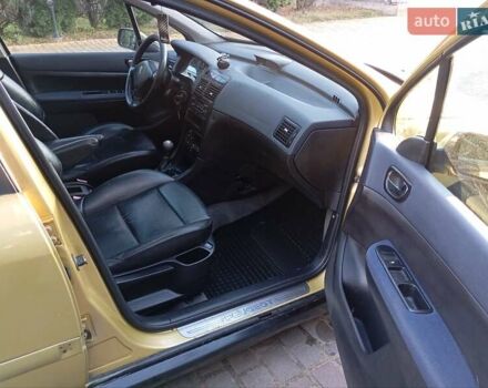 Жовтий Пежо 307, об'ємом двигуна 1.97 л та пробігом 382 тис. км за 2900 $, фото 10 на Automoto.ua
