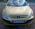 Желтый Пежо 307, объемом двигателя 1.4 л и пробегом 301 тыс. км за 4300 $, фото 1 на Automoto.ua