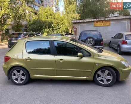 Желтый Пежо 307, объемом двигателя 1.59 л и пробегом 280 тыс. км за 3300 $, фото 1 на Automoto.ua