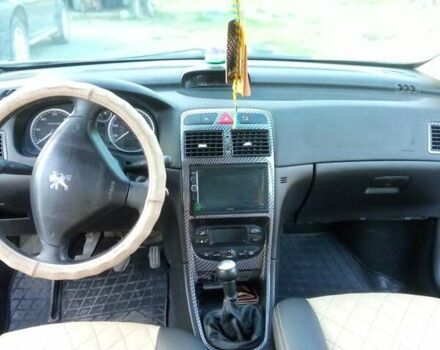 Сірий Пежо 307, об'ємом двигуна 2 л та пробігом 250 тис. км за 4000 $, фото 4 на Automoto.ua