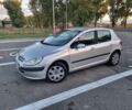 Серый Пежо 307, объемом двигателя 2 л и пробегом 300 тыс. км за 2550 $, фото 1 на Automoto.ua