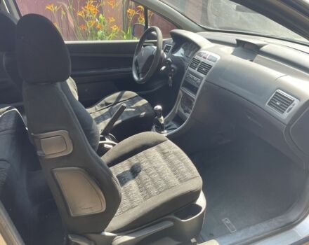 Сірий Пежо 307, об'ємом двигуна 1.4 л та пробігом 146 тис. км за 3250 $, фото 2 на Automoto.ua