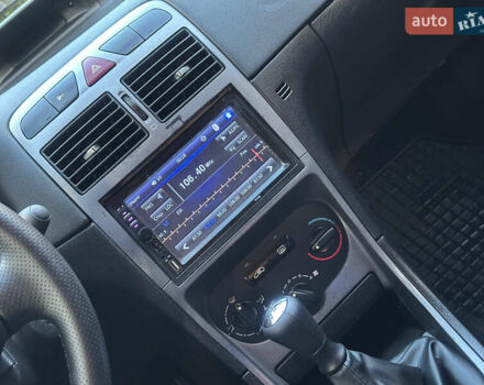 Сірий Пежо 307, об'ємом двигуна 1.4 л та пробігом 380 тис. км за 2999 $, фото 59 на Automoto.ua