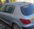 Серый Пежо 307, объемом двигателя 2 л и пробегом 200 тыс. км за 2000 $, фото 1 на Automoto.ua