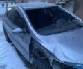 Серый Пежо 307, объемом двигателя 1.6 л и пробегом 185 тыс. км за 2000 $, фото 1 на Automoto.ua