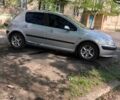 Серый Пежо 307, объемом двигателя 1.6 л и пробегом 320 тыс. км за 3700 $, фото 2 на Automoto.ua