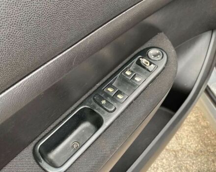 Сірий Пежо 307, об'ємом двигуна 1.6 л та пробігом 270 тис. км за 3500 $, фото 6 на Automoto.ua