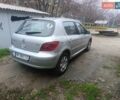 Серый Пежо 307, объемом двигателя 1.6 л и пробегом 288 тыс. км за 3850 $, фото 3 на Automoto.ua