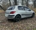 Серый Пежо 307, объемом двигателя 1.4 л и пробегом 312 тыс. км за 2300 $, фото 2 на Automoto.ua