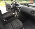 Серый Пежо 307, объемом двигателя 2 л и пробегом 295 тыс. км за 3300 $, фото 3 на Automoto.ua