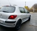 Сірий Пежо 307, об'ємом двигуна 1.6 л та пробігом 300 тис. км за 2800 $, фото 8 на Automoto.ua