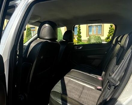 Сірий Пежо 307, об'ємом двигуна 2 л та пробігом 225 тис. км за 4200 $, фото 3 на Automoto.ua