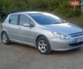 Сірий Пежо 307, об'ємом двигуна 1.36 л та пробігом 280 тис. км за 3000 $, фото 1 на Automoto.ua