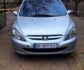 Серый Пежо 307, объемом двигателя 2 л и пробегом 380 тыс. км за 2100 $, фото 1 на Automoto.ua