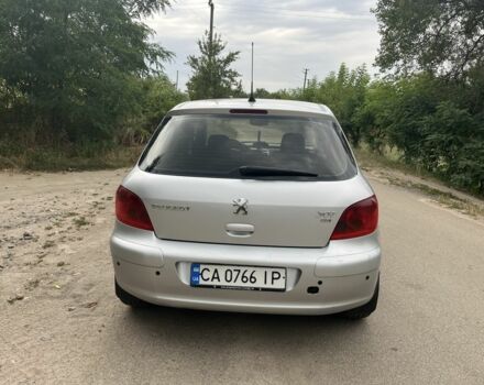 Серый Пежо 307, объемом двигателя 2 л и пробегом 300 тыс. км за 3700 $, фото 6 на Automoto.ua