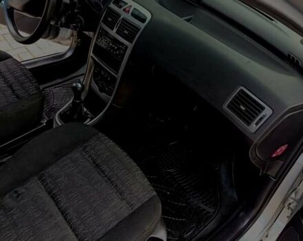 Сірий Пежо 307, об'ємом двигуна 1.4 л та пробігом 360 тис. км за 3700 $, фото 14 на Automoto.ua