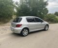 Серый Пежо 307, объемом двигателя 2 л и пробегом 300 тыс. км за 3700 $, фото 4 на Automoto.ua