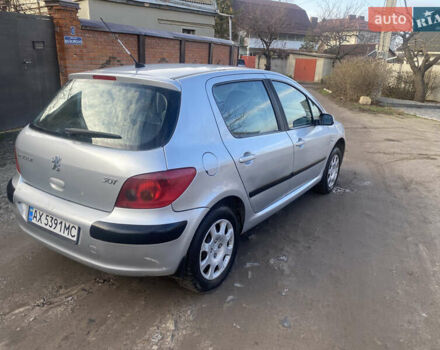 Сірий Пежо 307, об'ємом двигуна 1.4 л та пробігом 200 тис. км за 2850 $, фото 3 на Automoto.ua