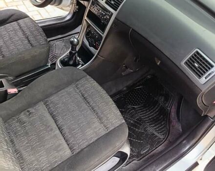 Сірий Пежо 307, об'ємом двигуна 1.4 л та пробігом 360 тис. км за 3700 $, фото 39 на Automoto.ua