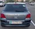 Серый Пежо 307, объемом двигателя 1.59 л и пробегом 229 тыс. км за 4300 $, фото 2 на Automoto.ua