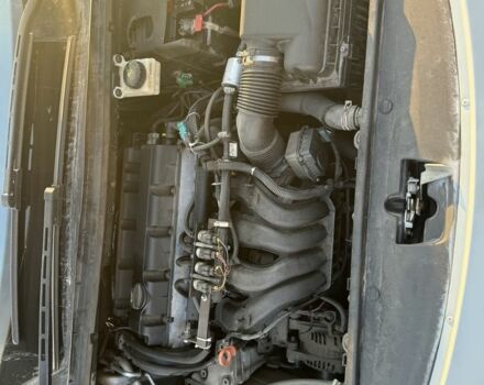 Серый Пежо 307, объемом двигателя 2 л и пробегом 254 тыс. км за 3500 $, фото 7 на Automoto.ua