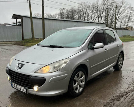 Сірий Пежо 307, об'ємом двигуна 2 л та пробігом 337 тис. км за 3300 $, фото 1 на Automoto.ua