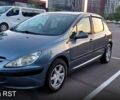 Серый Пежо 307, объемом двигателя 1.6 л и пробегом 229 тыс. км за 4300 $, фото 2 на Automoto.ua